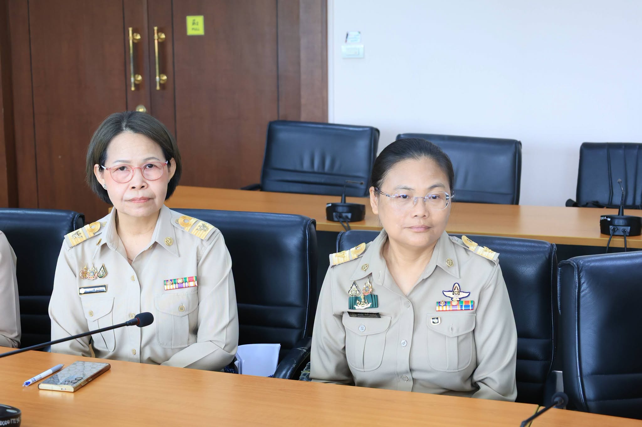 title - คณะผู้บริหาร ส.ป.ก. แสดงความยินดี เนื่องในโอกาส ปลัดกระทรวงเกษตรและสหกรณ์ เข้ารับตำแหน่งใหม่